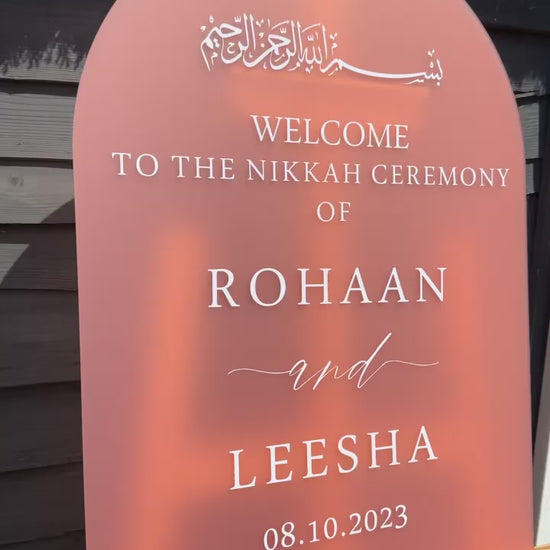Personalised Arched Coloured Wedding Welcome Sign1